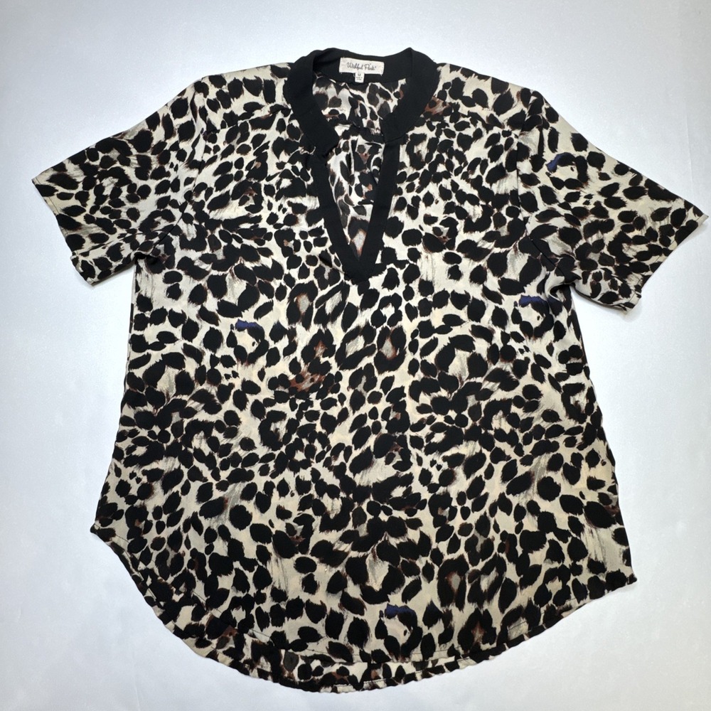 Blouse Leopard Animal Print Tan Black M Wishful Park V-Neck Short Sleeve J2-1435